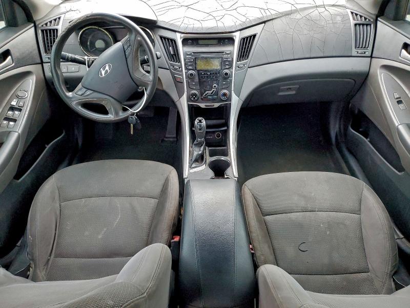 Photo 8 from auction – 2013 HYUNDAI SONATA GLS with VIN 5NPEB4AC8DH628879