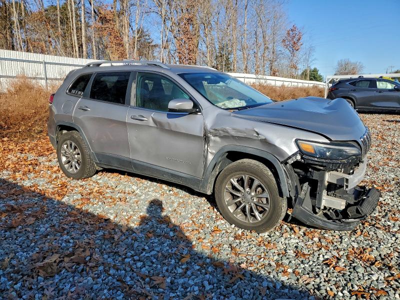 Photo 4 from auction – 2019 JEEP CHEROKEE L with VIN 1C4PJMLB0KD118853