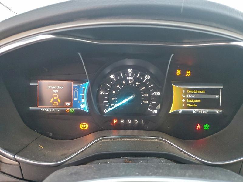 Photo 9 from auction – 2016 FORD FUSION SE with VIN 3FA6P0LU7GR166178