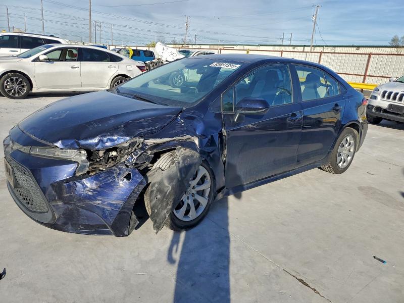 TOYOTA COROLLA LE 2020 with VIN 5YFEPRAE7LP025424 - Photo from auction