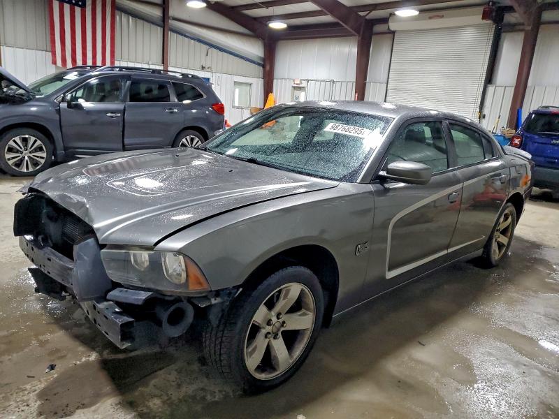 DODGE CHARGER 2011 with VIN 2B3CL3CG2BH560178 - Photo from auction