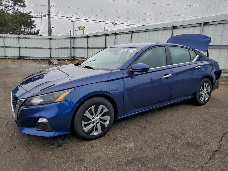 NISSAN ALTIMA S 2022 with VIN 1N4BL4BV4NN352367 - Photo from auction