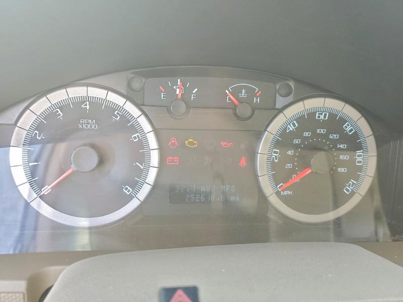 Photo 9 from auction – 2010 FORD ESCAPE XLT with VIN 1FMCU0DG8AKA47156