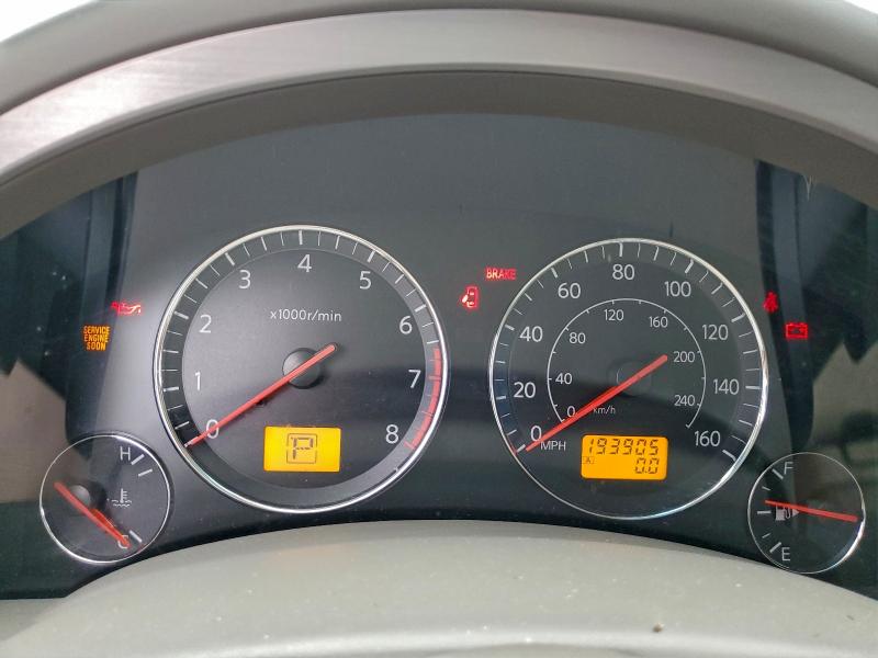 Photo 9 from auction – 2004 INFINITI FX35 with VIN JNRAS08U74X110529