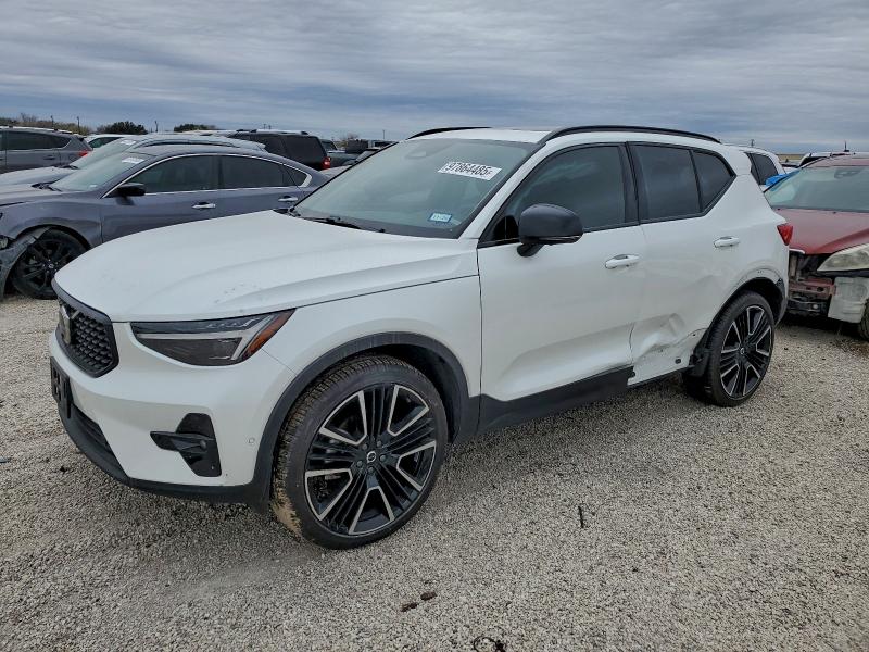 2024 VOLVO XC40 ULTIM
