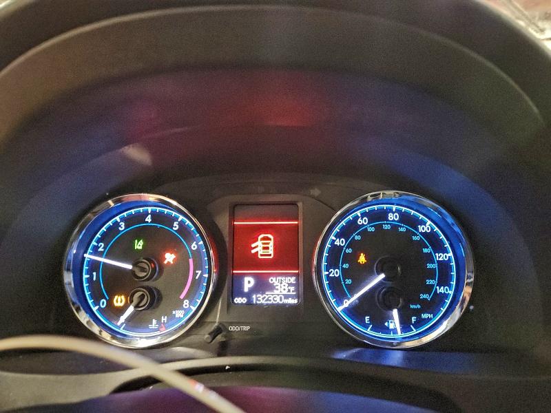 Photo 9 from auction – 2018 TOYOTA COROLLA L with VIN 5YFBURHE4JP842123