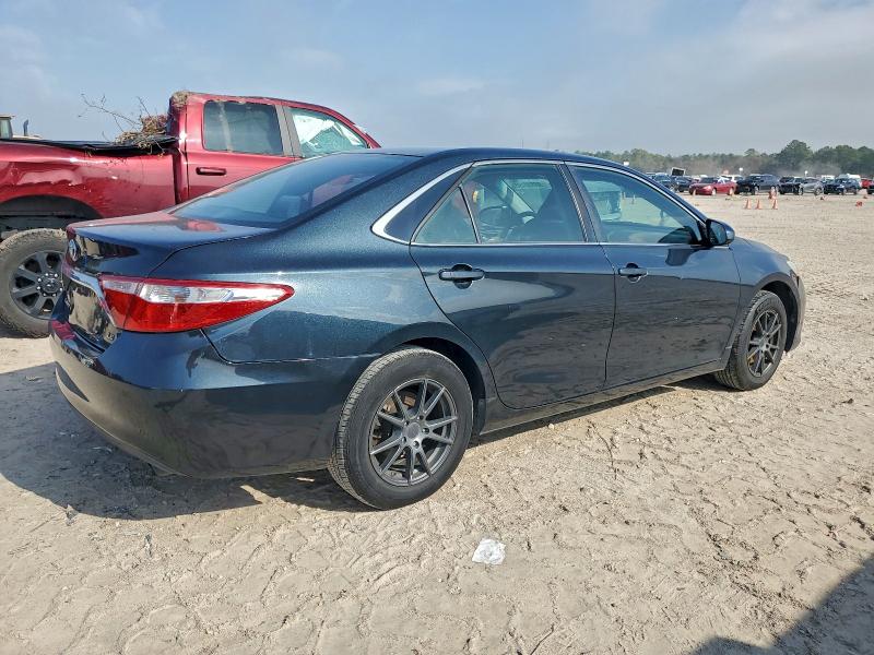 Photo 3 from auction – 2015 TOYOTA CAMRY with VIN 4T4BF1FKXFR500255