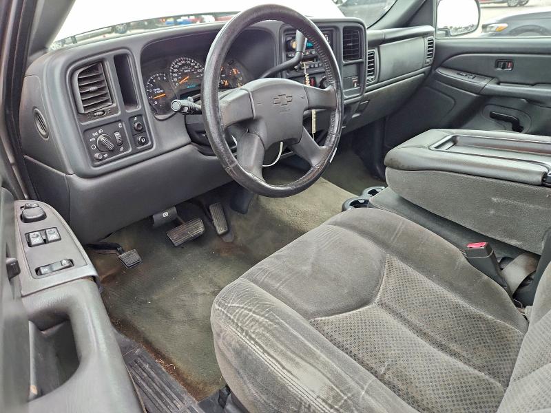 Photo 8 from auction – 2004 CHEVROLET SILVERADO with VIN 2GCEC19V241212023