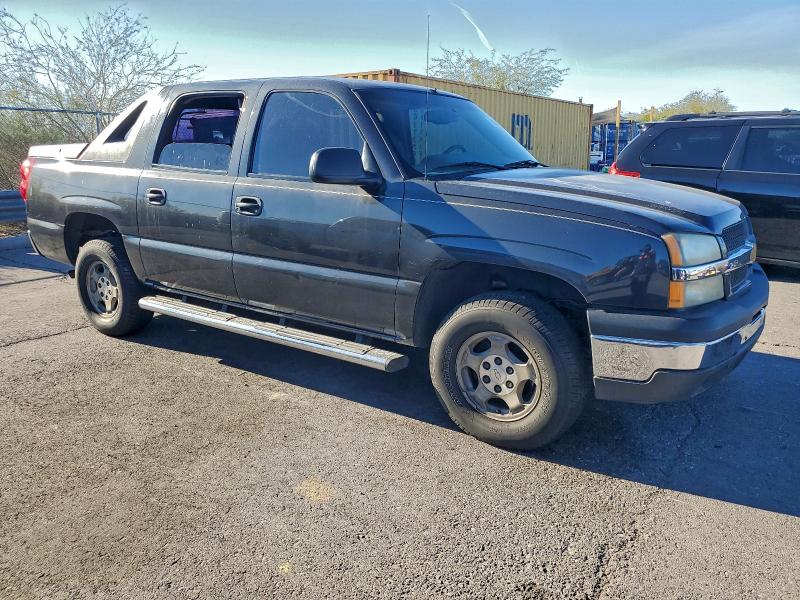 Photo 4 from auction – 2003 CHEVROLET AVALANCHE with VIN 3GNEC13T73G273744