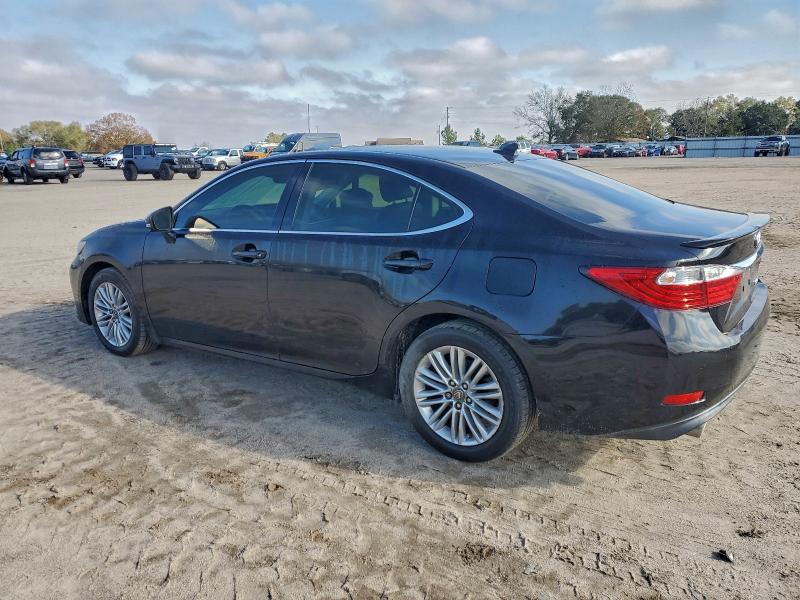 Photo 2 from auction – 2013 LEXUS ES 350 with VIN JTHBK1GG8D2054697
