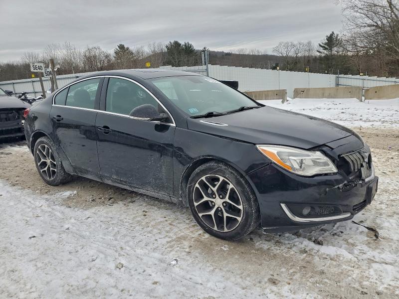 Photo 4 from auction – 2017 BUICK REGAL SPOR with VIN 2G4GL5EX6H9135697