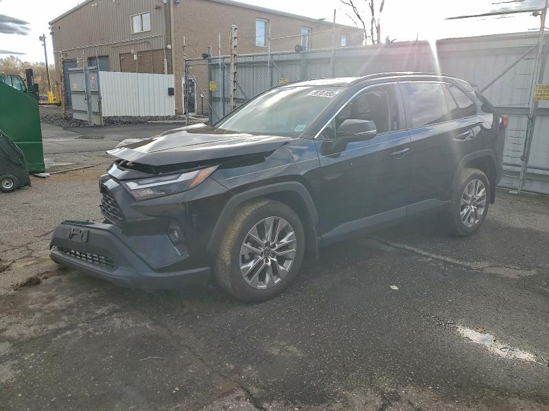 TOYOTA RAV4 XLE P 2024 with VIN 2T3A1RFV0RC401146 - Photo from auction