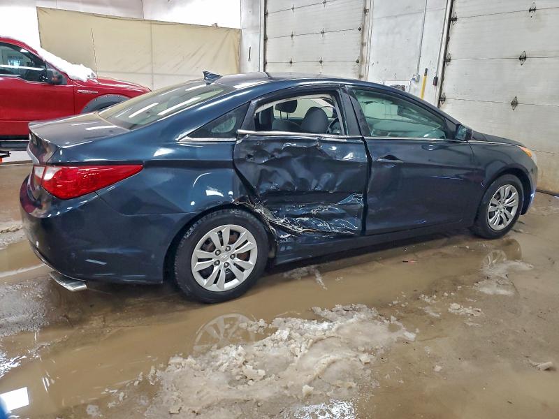 Photo 3 from auction – 2012 HYUNDAI SONATA GLS with VIN 5NPEB4AC5CH381612