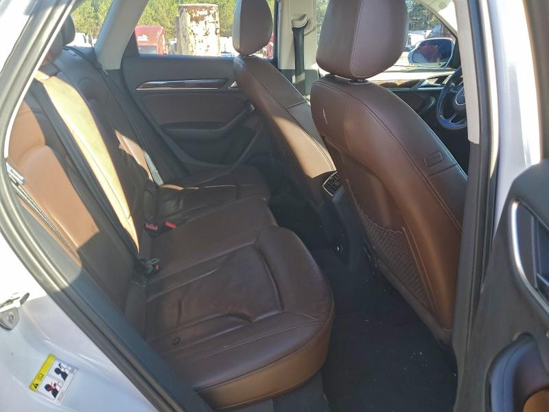 Photo 10 from auction – 2015 AUDI Q3 PREMIUM with VIN WA1BFCFS6FR004781