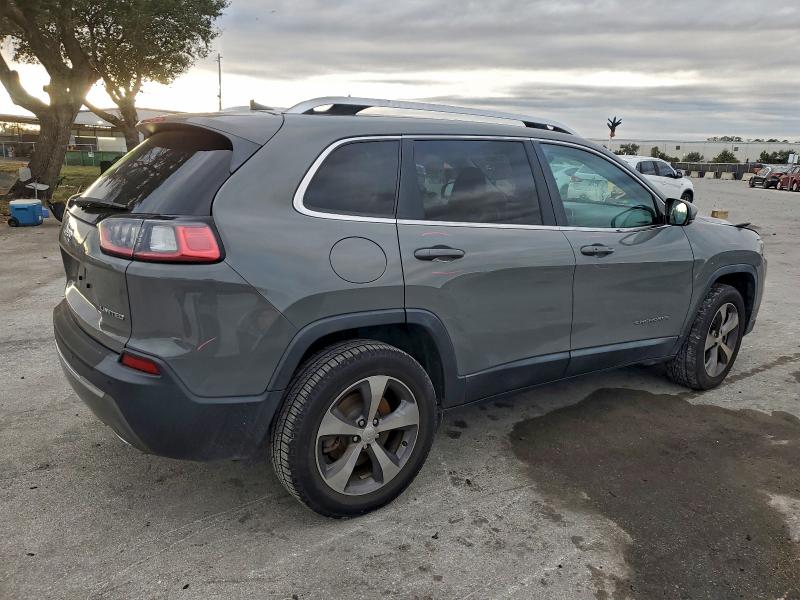 Photo 3 from auction – 2019 JEEP CHEROKEE L with VIN 1C4PJMDX5KD458963