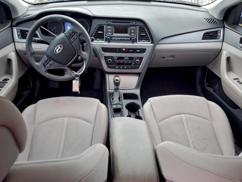 Photo 8 from auction – 2015 HYUNDAI SONATA SE with VIN 5NPE24AF7FH079558