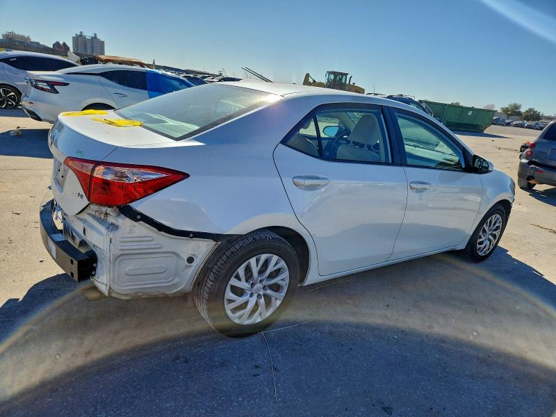 Photo 3 from auction – 2017 TOYOTA COROLLA L with VIN 5YFBURHE5HP595883