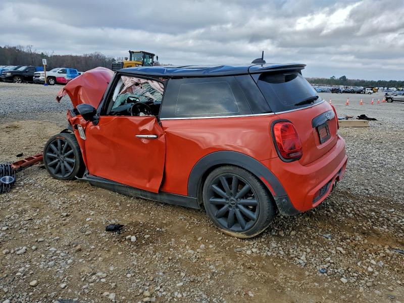 Photo 2 from auction – 2019 MINI COOPER S with VIN WMWXP7C55K2A50054