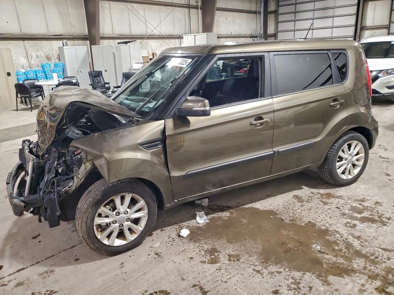 KIA SOUL + 2013 z numerem VIN KNDJT2A65D7552441 - Zdjęcie z aukcji