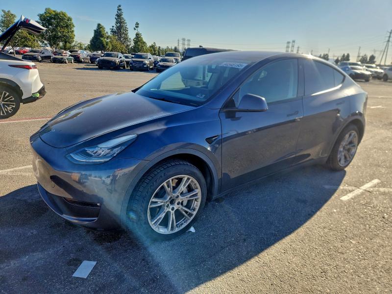 Zdjęcie 1 z aukcji – 2021 TESLA MODEL Y z VIN 5YJYGDED3MF113952