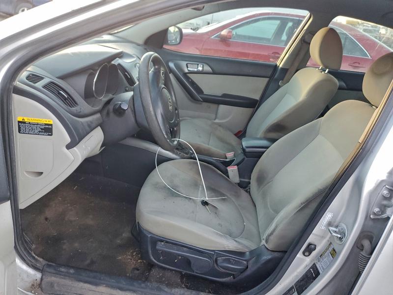 Photo 7 from auction – 2013 KIA FORTE EX with VIN KNAFU4A21D5727384