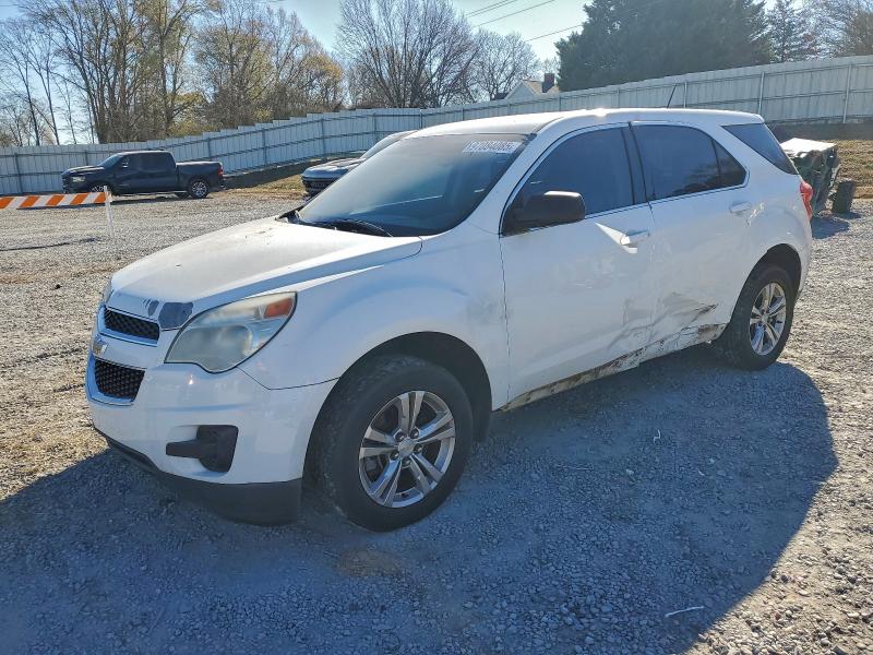 CHEVROLET EQUINOX LS 2015 with VIN 2GNALAEK3F6385542 - Photo from auction