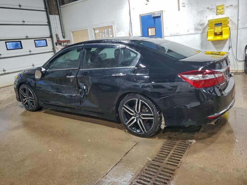 Photo 2 from auction – 2016 HONDA ACCORD SPO with VIN 1HGCR2F5XGA198514