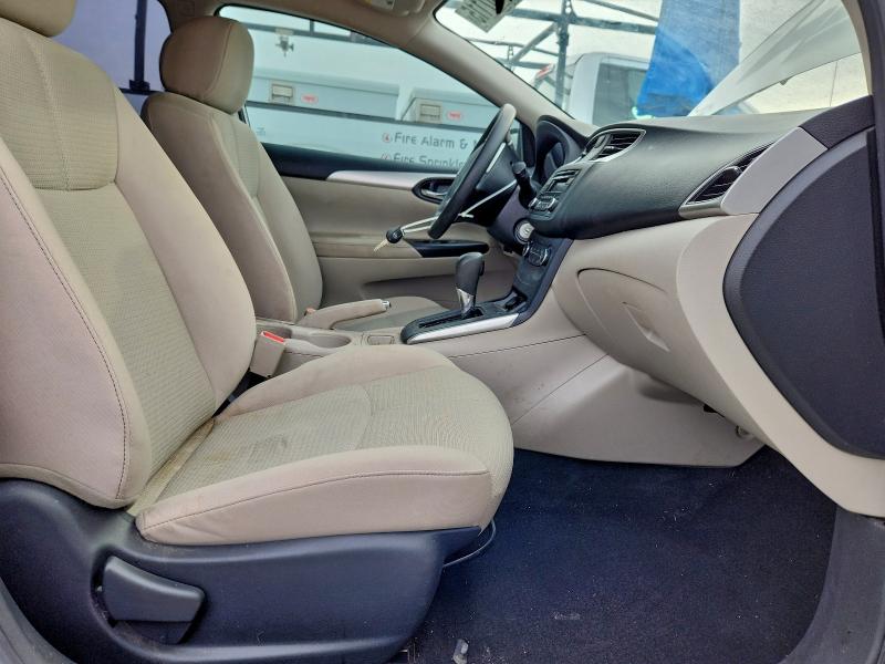 صورة رقم 7 من المزاد - 2017 NISSAN SENTRA S مع VIN 3N1AB7AP1HY366296