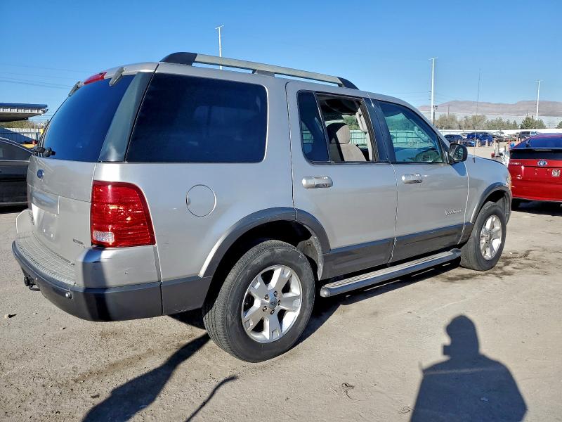Photo 3 from auction – 2005 FORD EXPLORER X with VIN 1FMZU63E05ZA32578