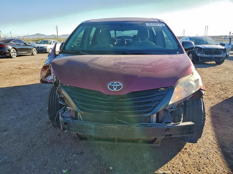 Photo 5 from auction – 2013 TOYOTA SIENNA with VIN 5TDZK3DC2DS342950