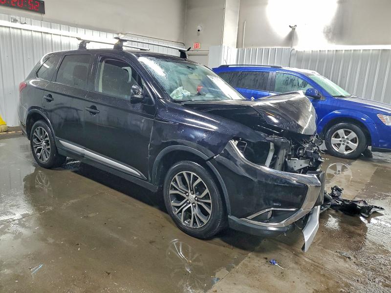Photo 4 from auction – 2016 MITSUBISHI OUTLANDER with VIN JA4AZ3A30GZ019720