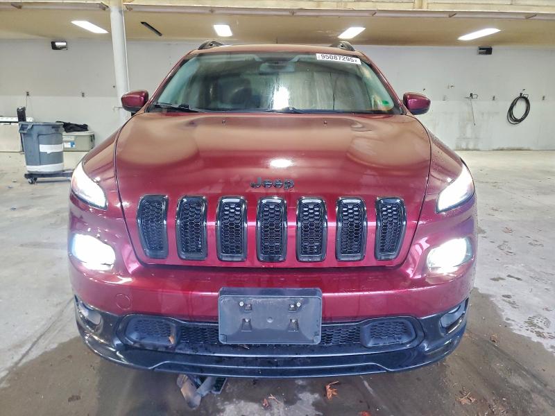 Photo 5 from auction – 2018 JEEP CHEROKEE L with VIN 1C4PJLCB4JD606213