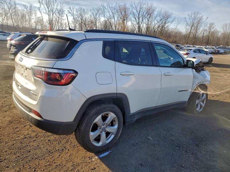 Photo 3 from auction – 2019 JEEP COMPASS LA with VIN 3C4NJDBB6KT827967