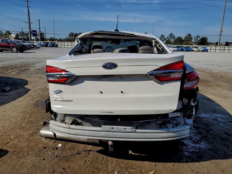 Photo 6 from auction – 2019 FORD FUSION S with VIN 3FA6P0G77KR246979