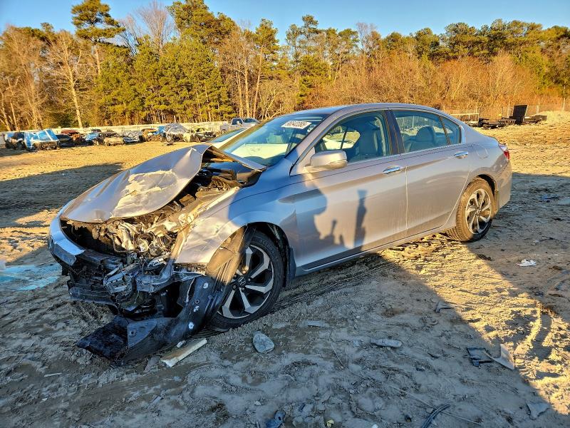 Photo 1 from auction – 2017 HONDA ACCORD with VIN 1HGCR2F84HA236590