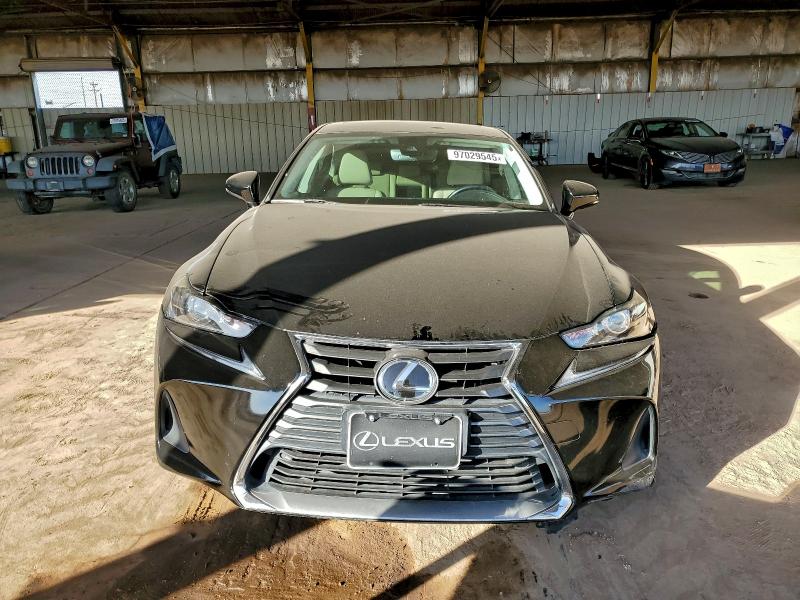 Foto 5 de la subasta – 2017 LEXUS IS 200T con VIN JTHBA1D24H5042627