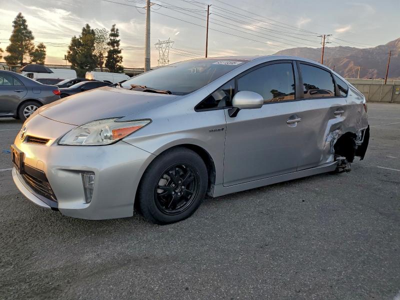 TOYOTA PRIUS 2015 with VIN JTDKN3DU0F0467260 - Photo from auction