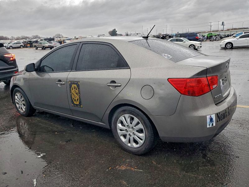 Photo 2 from auction – 2012 KIA FORTE EX with VIN KNAFU4A29C5633879