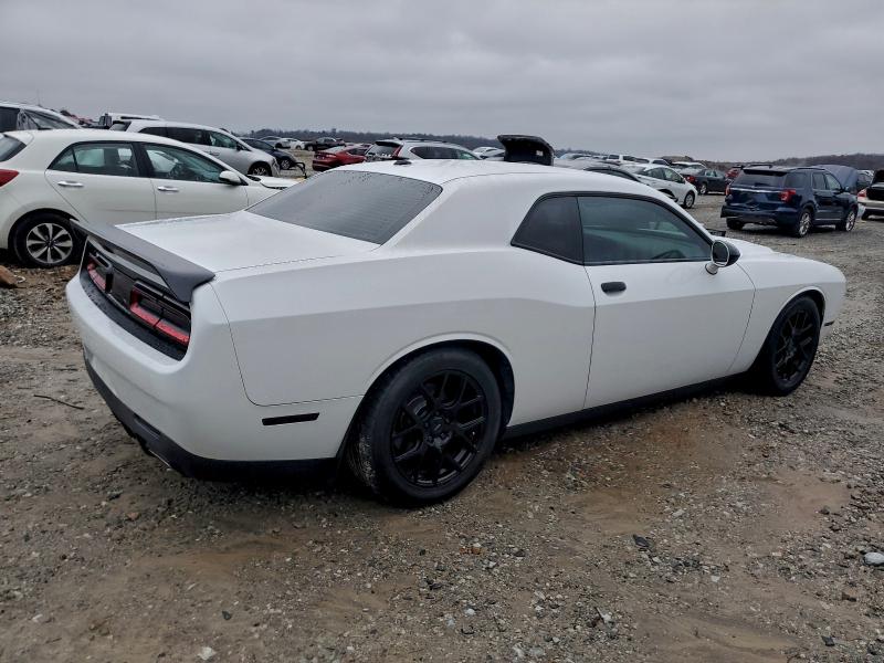 Photo 3 from auction – 2016 DODGE CHALLENGER with VIN 2C3CDZAG5GH236509