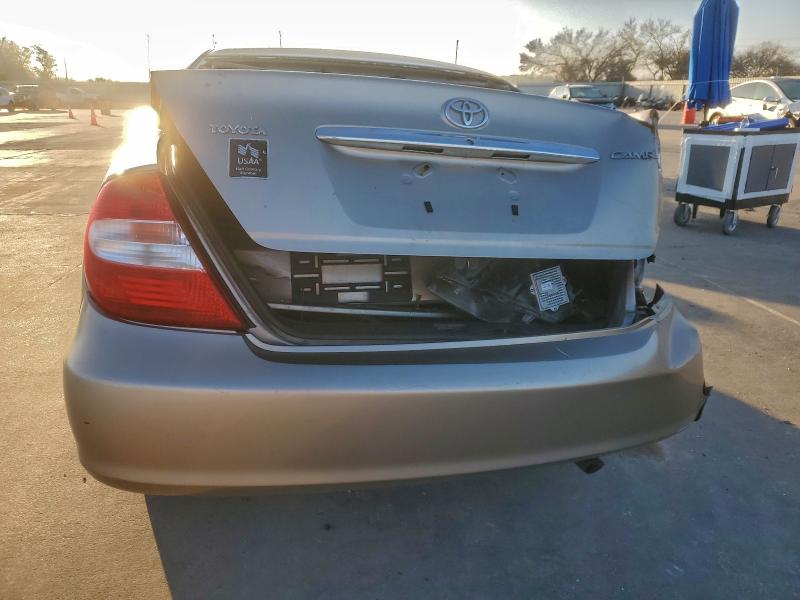 Photo 6 from auction – 2002 TOYOTA CAMRY LE with VIN JTDBE32K020030211