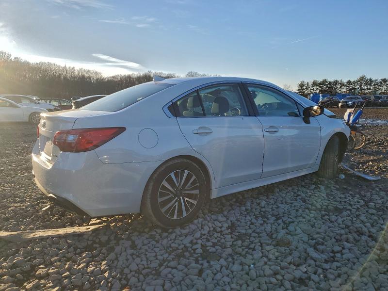 Photo 3 from auction – 2018 SUBARU LEGACY 2.5 with VIN 4S3BNAF60J3037030