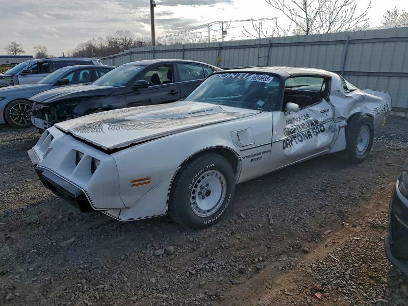 PONTIAC FIREBIRD S 1981 with VIN 1G2AX87T4BN113880 - Photo from auction