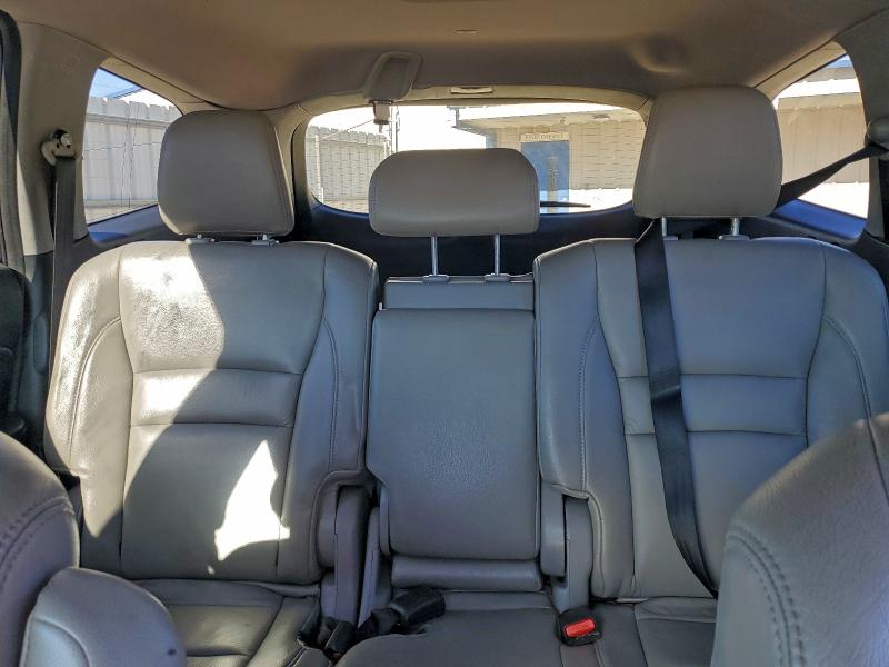 Foto 10 de la subasta – 2016 HONDA PILOT EX con VIN 5FNYF5H41GB015253