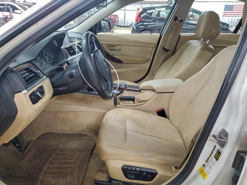 صورة رقم 7 من المزاد - 2015 BMW 320 I مع VIN WBA3B1C51F5A06034