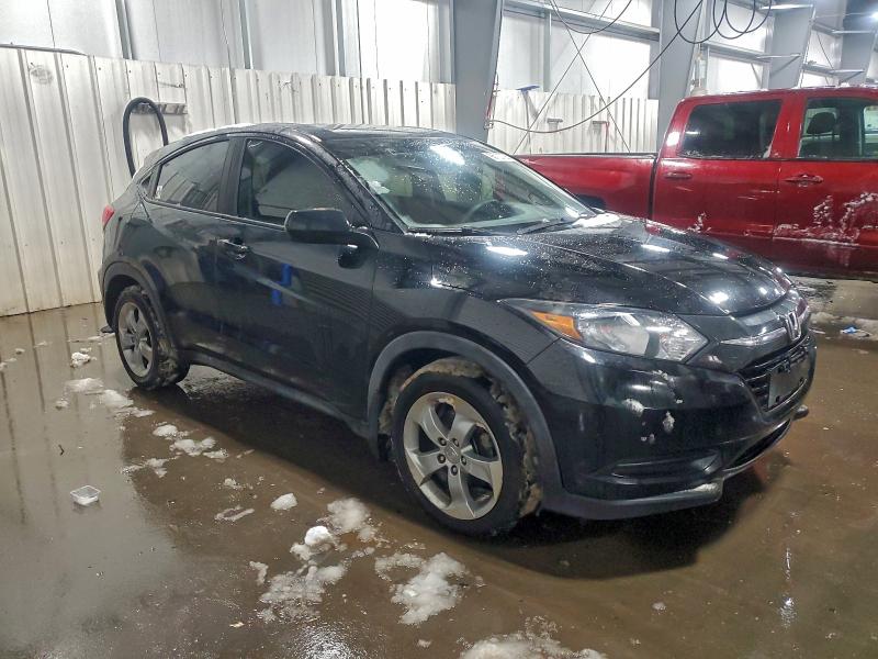 Photo 4 from auction – 2016 HONDA HR-V LX with VIN 3CZRU5H33GM710339