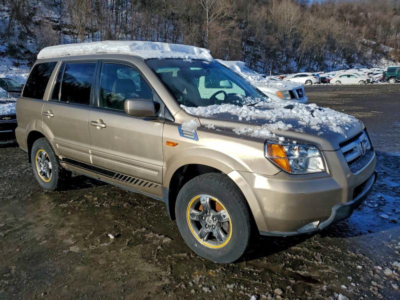 Photo 4 from auction – 2006 HONDA PILOT EX with VIN 5FNYF18556B013845
