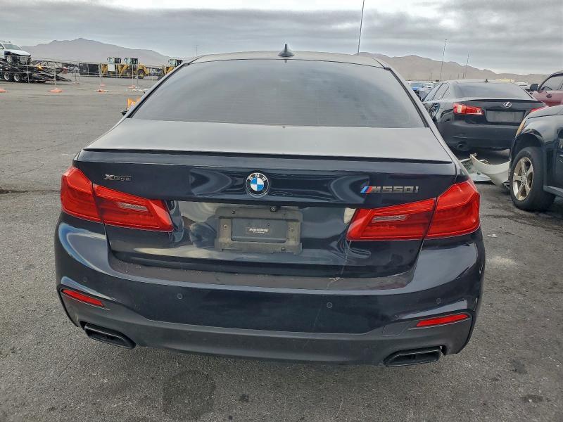 Photo 6 from auction – 2019 BMW M550XI with VIN WBAJB9C50KB464890