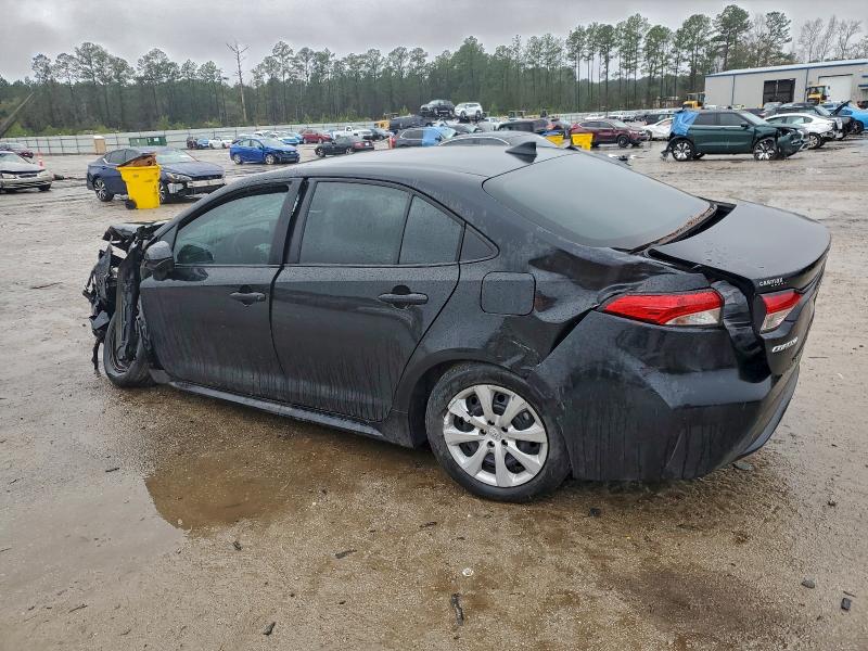 Photo 2 from auction – 2022 TOYOTA COROLLA with VIN 5YFEPMAE3NP338072