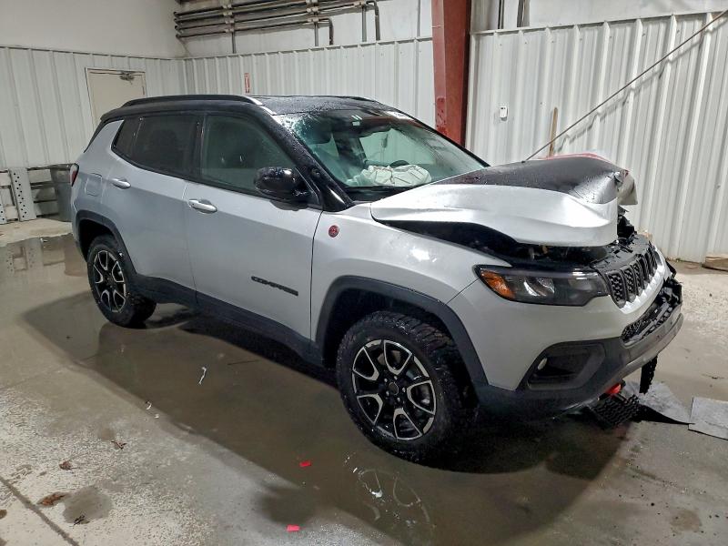Photo 4 from auction – 2025 JEEP COMPASS TR with VIN 3C4NJDDNXST599561