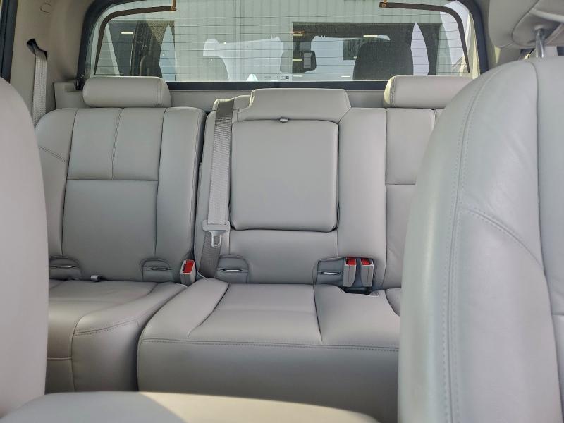 Photo 10 from auction – 2013 CHEVROLET AVALANCHE with VIN 3GNMCFE0XDG229038
